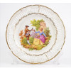 <p>SCHARZENHAMMER, Prato de porcelana esmaltada, ornamentado com estampa central representando obra de Fragonard, marca da manufatura sob a base. Diam. 26cm. Alemanha, séc. XX</p> <p>SCHARZENHAMMER, Prato de porcelana esmaltada, ornamentado com estampa central representando obra de Fragonard, marca da manufatura sob a base. Diam. 26cm. Alemanha, séc. XX</p>