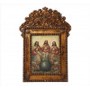 <p>Quadro hispano-americano, Cena Sacra, OST, (m. i); com fina moldura de madeira entalhada e dourada.</p> <p>Quadro hispano-americano, Cena Sacra, OST, (m. i); com fina moldura de madeira entalhada e dourada.</p>