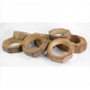 <p>Lote contendo 07 formas rústicas para queijo, estrutura de madeira com forma oitavada. Diam. 06 x 21cm e 07 x 27cm. Brasil, séc. XIX</p>
