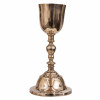 <p>Raro cálice litúrgico em prata. Copo liso, fuste em balaústre e base circular alteada. Sem marcas, Salvador, Bahia, trabalho atribuível ao séc. XVIII (c. 1750/1770). Peso: 505 gramas. Dimensões: 27 x ø13 cm.</p>
