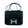 Hermès - Epsom Constance 24 - Alça de mão e tiracolo - Couro de bezerro - 18 x 24 x 7 cm. Excelente estado de conservação. Certificado emitido pelo Entrupy.