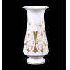 <p>Vaso em opalina, decorado com folhagens em dourado - 25 cm alt. 12 cm diâm. Europa Sec XIX</p>