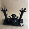<p>Inos Corradin, Menina no Balanço, Escultura em Bronze, 25alt x 25</p>
