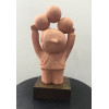 <p>Inos Corradin - Equilibrista - Escultura em Terracota - 28cm Alt - Base em Madeira</p>