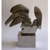 <p>26- Vlavianos, Nicolas (1929 - 1922). Sem título. Escultura múltipla em alumínio, 6/10. 24 cm de altura x 19 x 6 cm. 1985.</p>