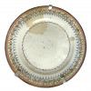 <p>Prato em porcelana Cia das Índias, decoração Família Rosa. China, cerca de 1800. Apresenta restauro. 20 cm.</p>
