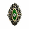 <p>Anel de ouro, prata, esmeralda e diamante. 10,3 gramas.</p>