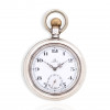 <p>Omega - Caixa de prata 935/1000. Cerca de 58mm de diâmetro. Movimento com corda e ajuste pela coroa (stem-set). Mostrador de porcelana. Fabricado na Suíça.</p>