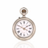<p>Roskopf Patent - Relógio de Bolso, caixa de metal prateado. Cerca de 53mm de diâmetro. Movimento com corda e ajuste pela coroa (pin-set). Mostrador de porcelana. <em>Observação: os relógios são peças antigas destinadas a fins de colecionismo. Não é garantido o funcionamento, considerando o tempo de fabricação e o caráter histórico das peças. </em></p>