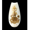 <p>BJ&Ouml;RN WIINBLAD - Elegante vaso &ldquo;Le Mille e una Notte&rdquo; em porcelana de formato alongado de meados do s&eacute;culo XX, criado por Bj&ouml;rn Wiinblad para a cole&ccedil;&atilde;o Le Mille e una Notte da linha Studio-Line da Rosenthal. A pe&ccedil;a apresenta esmalte branco fosco com refinados detalhes em ouro e lustro met&aacute;lico em cobre, caracter&iacute;sticos do estilo ornamental e teatral de Wiinblad. Origem: Alemanha - Alt. 44 cm &times; Largura 23 cm &times; Profundidade 10 cm.</p>