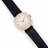 <p>Omega circa 1954 - Caixa de metal com acabamento em ouro amarelo. Cerca de 36mm de diâmetro. Movimento a corda manual (cal.266). Visor de acrílico. Caixa, movimento e mostrador assinados. Fabricado na Suíça. Ref.BK2503-3/nº14579138.</p>