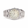 <p>Omega Geneve circa 1980 - Caixa e pulseira de aço. Cerca de 36mm de diâmetro. Movimento automático com data (cal.1030). Visor de acrílico. Caixa, coroa, movimento e fecho assinados. Fabricado na Suíça. Ref.166.0173/nº44532475.</p>