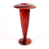 <p>SCHNEIDER - Vaso em cristal soprado vermelho e preto com borda repuxada. Assinado na base. O formato da peça é raro, devido a dificuldade de execução da técnica de borda dobrada na vidraria. Possui pequeno lascado na borda. 30 cm (altura) X 18 cm (largura)</p>