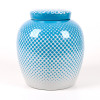 <p>FABRIZIO ROLLO - Potiche em porcela. 28 cm (altura) x 27 cm (diâmetro).</p>