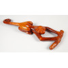 <p>Antonio Julião - Macaco - Escultura de madeira, 51 cm de comprimento, assinado</p>