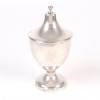 <p>Âmbula em prata de lei. 22 cm alt.</p> <p>Âmbula em prata de lei. 22 cm alt.</p>
