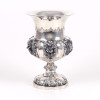 <p>Vaso em prata de lei brasileira, teor 833, com corpo decorado com flores e folhagens em alto-relevo. Brasil, séc. XX. 23 cm de alt.; 16 cm de diâm.</p> <p>Vaso em prata de lei brasileira, teor 833, com corpo decorado com flores e folhagens em alto-relevo. Brasil, séc. XX. 23 cm de alt.; 16 cm de diâm.</p>