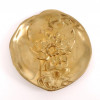 <p>Porta cartão em bronze finamente dourado - Ass não identificada , estilo e época Art Noveaux . França Sec XIX.</p> <p>Porta cartão em bronze finamente dourado - Ass não identificada , estilo e época Art Noveaux . França Sec XIX.</p>