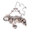 <p>Rica penca de balagadans executada em prata de lei . Brasil Sec XX</p> <p>Rica penca de balagadans executada em prata de lei . Brasil Sec XX</p>
