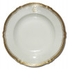 <p>Prato de porcelana, aba delimitada por borda ondulada, friso dourado em relevo e cordão com pingentes, monograma LF entrelaçado em dourado, marca de Théodore Haviland; 24,5 cm de diâmetro. França, sec. XX.</p>