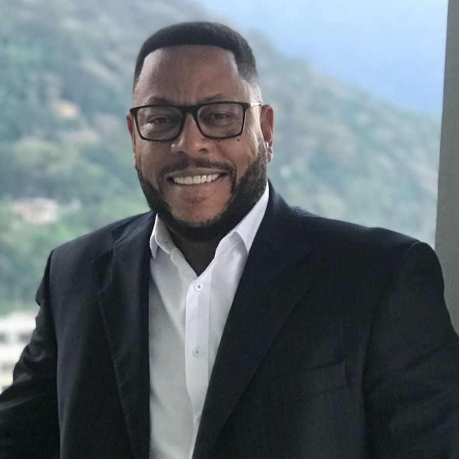 Ailton Siqueira