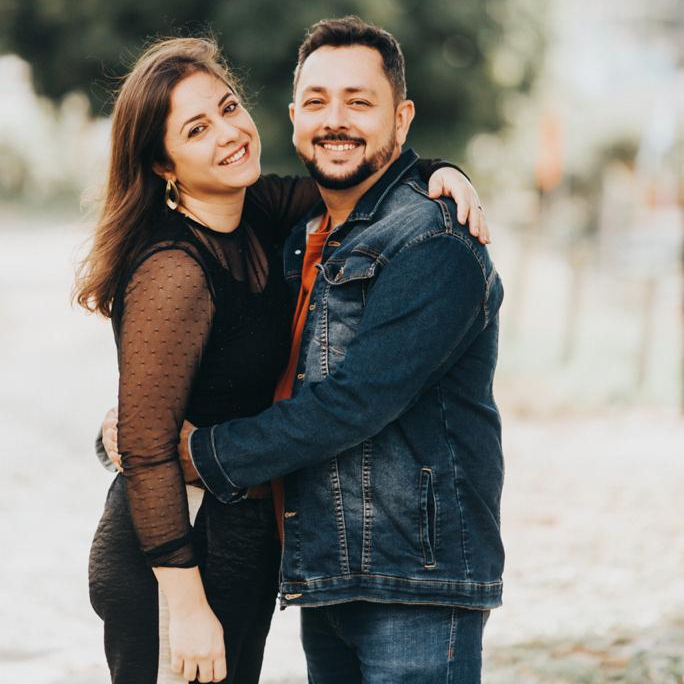 Eduardo Queiroz e Vanessa Jaffar