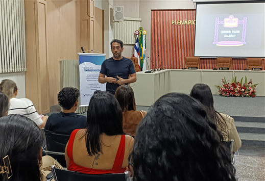 EMPREENDEDORES PARTICIPAM DE PALESTRA SOBRE ALTA PERFORMANCE NAS VENDAS DO BLACK FRIDAY 