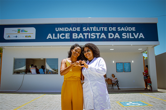 4ª UNIDADE SATÉLITE DE SAÚDE E NOVA PRAÇA É ENTREGUE