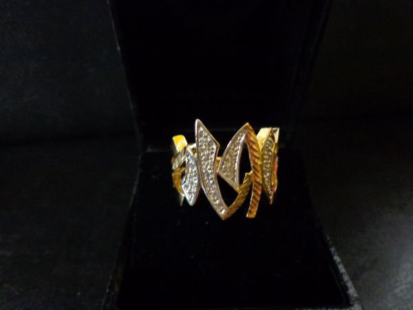 Anel Grande zircônia AN 00211