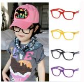 ÓCULOS DE SOL INFANTIL