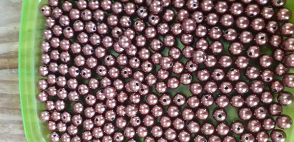 Pérola ABS 10 mm - Marrom - R$ 3,50 cada 40 gr