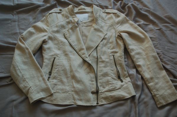 Jaqueta Marfino de linho. TAM 38. R$ 40,00