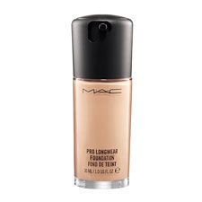 Base Pro Longwear SPF 10 Foundation