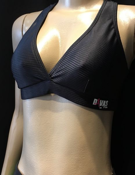 TOP CIRRE TEXTURIZADO PRETO