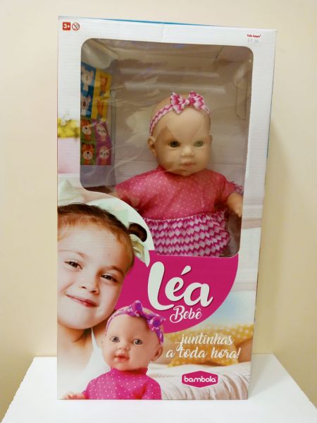 Boneca - Léa