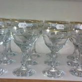 TAÇA BORDA DOURADA DE VIDRO