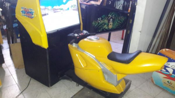 Corrida de Motos (Locação)