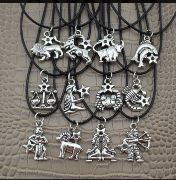 Colar signos dos zoodiacos.