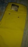 Calça legging amarela