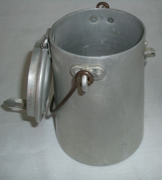 Tarro de leite em alumínio com porta-cadeado- MIX002