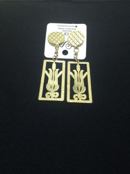 Brinco Folheado  a ouro 0027