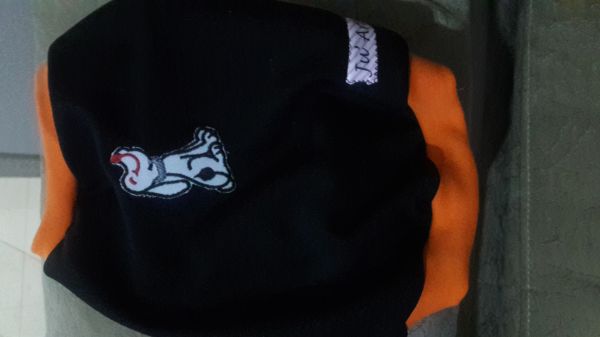 camiseta manga curta em malha