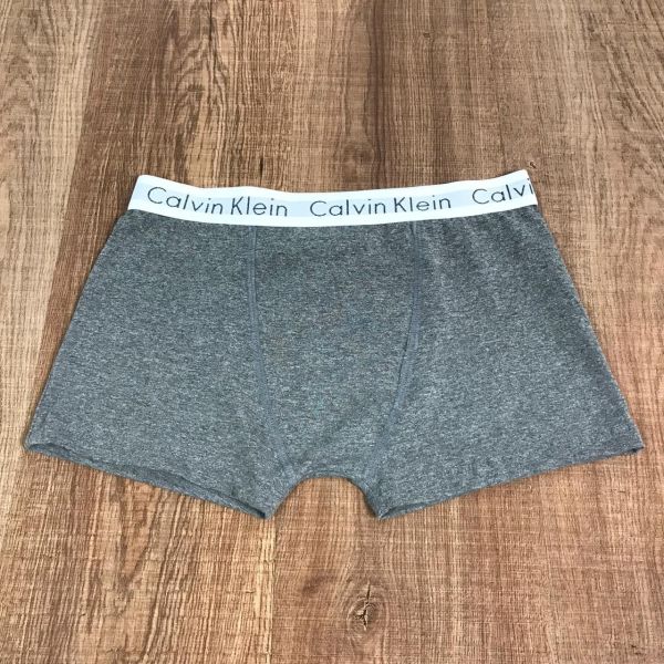 Cueca Calvin Klein - Cinza      Marca: Calvin Klein     REF. CC02