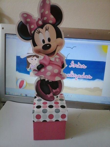 Centro de mesa com caixa