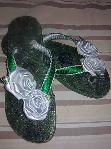 Chinelo Com Tecido de Algodao e Flor de Cetim