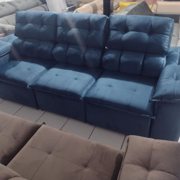 Sofá retrátil e reclinável 2.70 mts