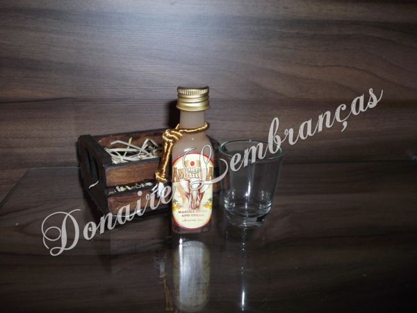 Kit Especial Caixote Mini Amarula Personalizada