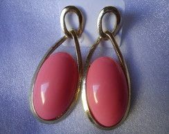 Brinco Oval Pink.