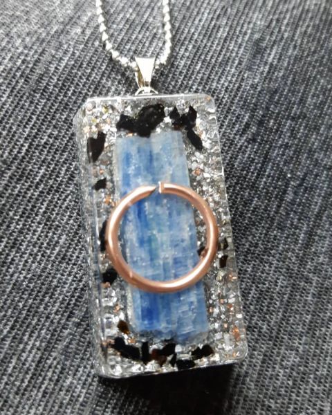 81310 - Pingente Cianita Azul