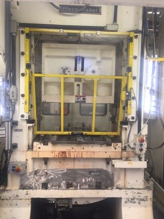 Prensa Excêntrica Usada 100 Tons freio-fricção MINSTER - 400 GPM